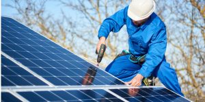 Installation Maintenance Panneaux Solaires Photovoltaïques à Montmerrei